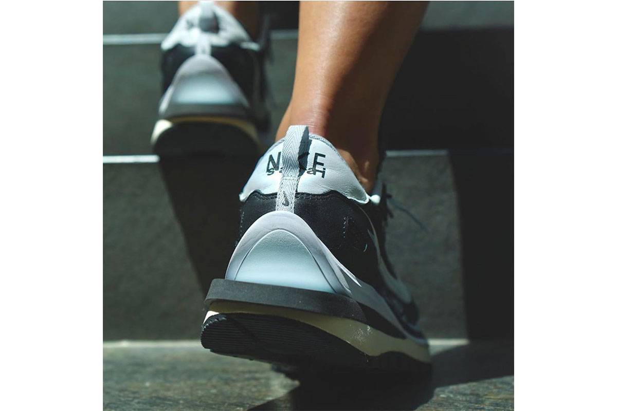 sacai x Nike Vaporwaffle 聯乘鞋款全新著用圖曝光