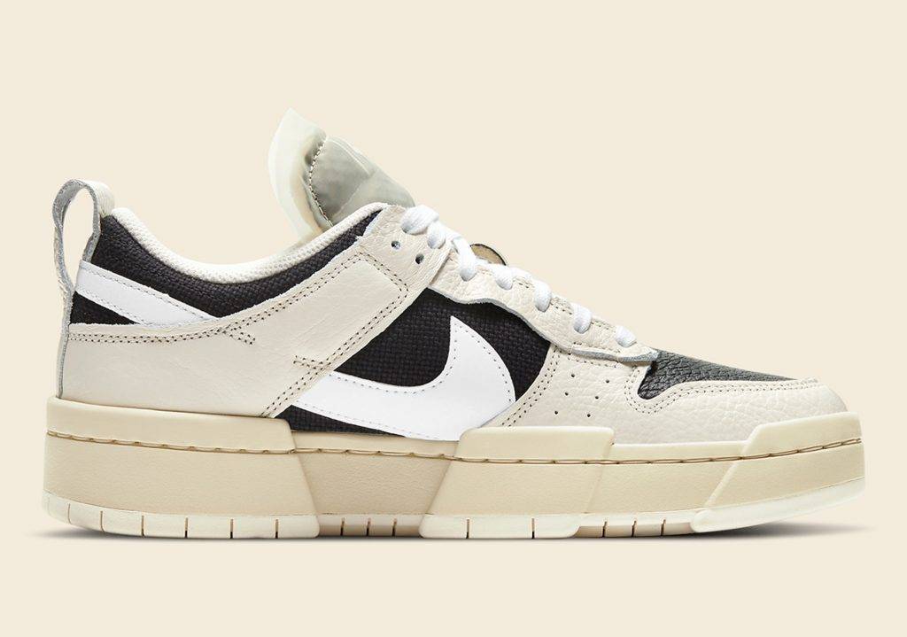 Dunk Low Disrupt Pale Ivory And Black colourway