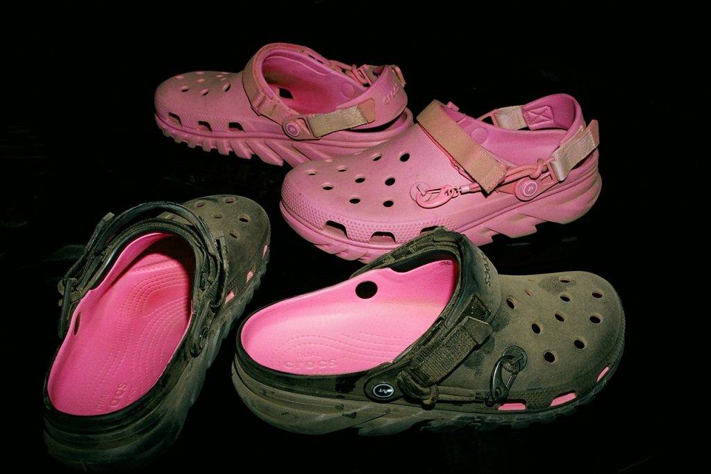 Post Malone & Crocs Duet Max Clog 5th collection black pink