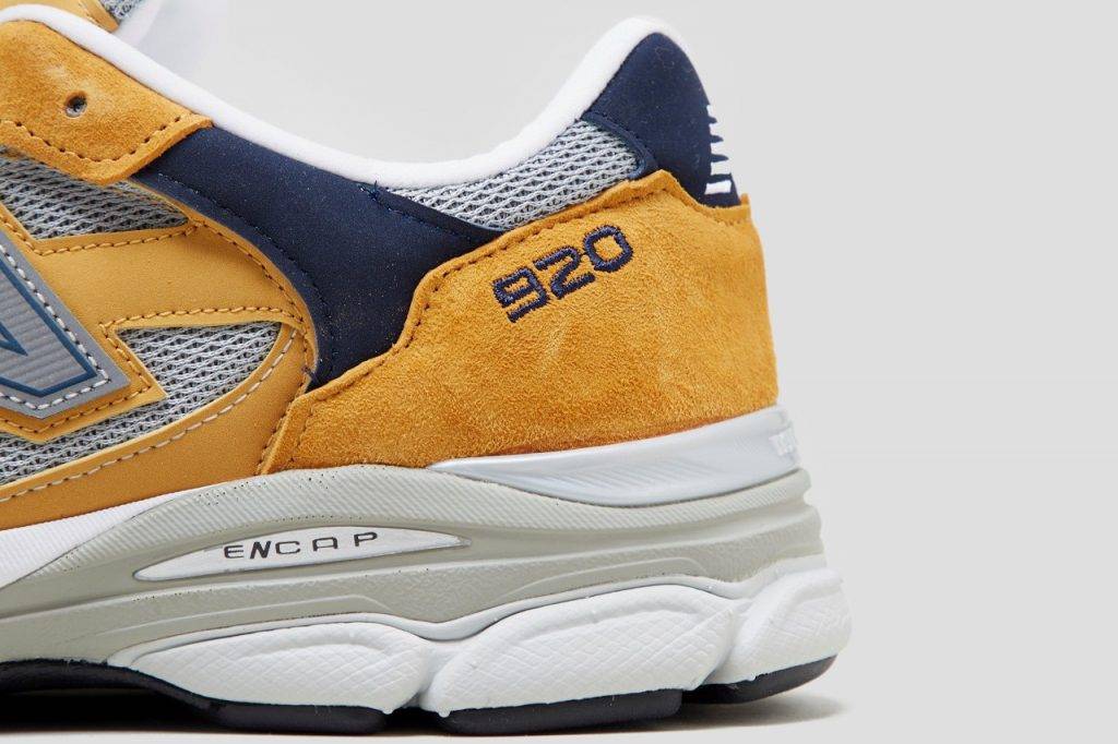 New Balance M920YN 920 Rich Yellow and Navy Colourway