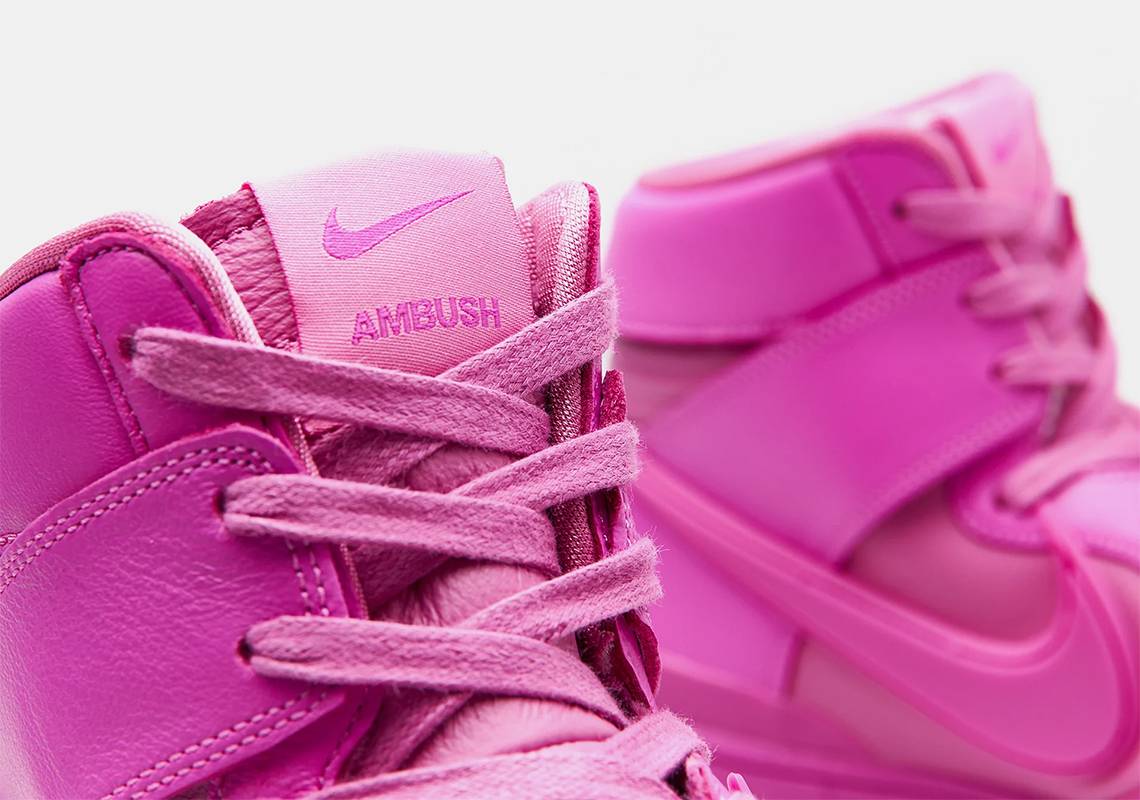 AMBUSH 與 Nike Dunk High Cosmic Fuchsia 抽籤機會來襲！全紫紅色球鞋奪目登場
