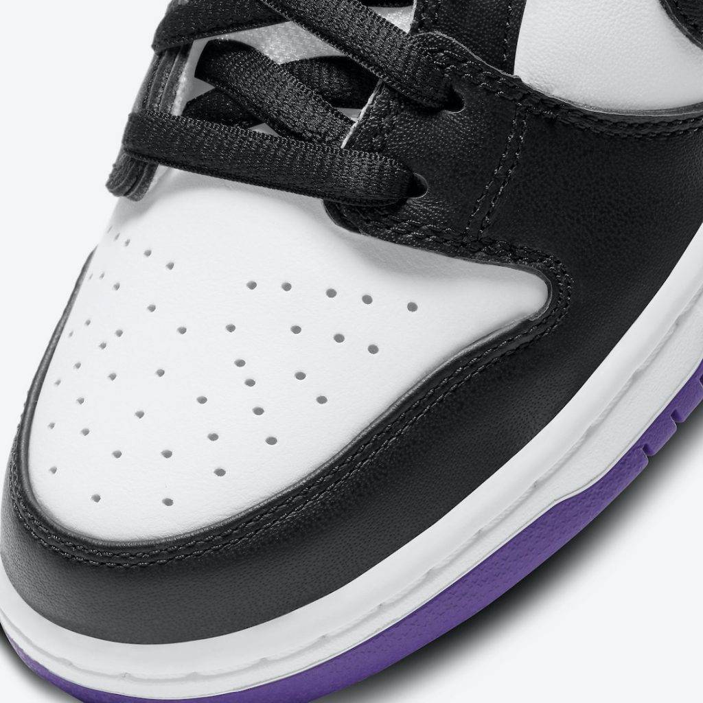 Nike SB Dunk Low "Court Purple" raffle purple black colourway