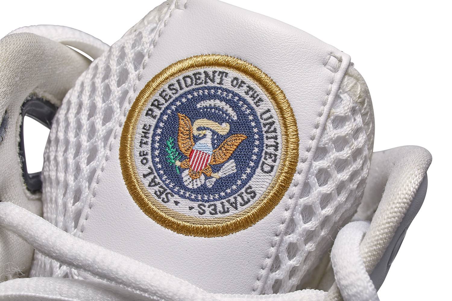Barack Obama 總統球鞋 Nike Hyperdunk United We Rise 將拍賣！全球僅1雙流出值$20萬嗎？