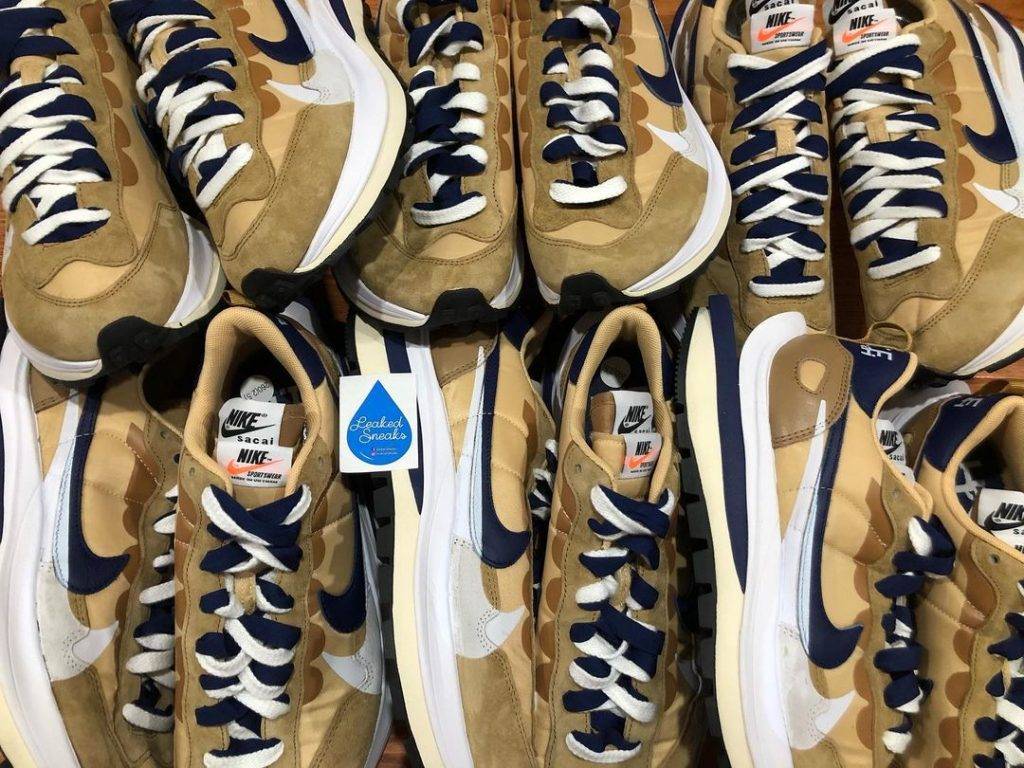 sacai x Nike Vaporwaffle 2021 新色 Navy blue brown White colourway to be released in spring summer 2021