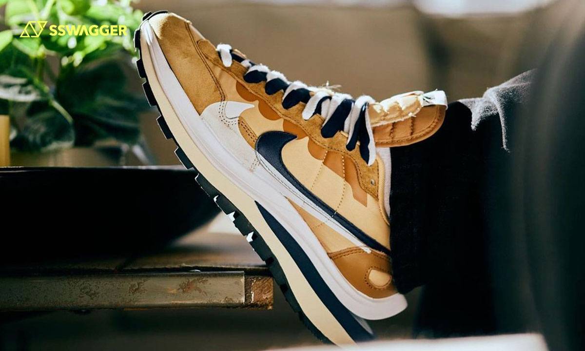 nike vaporwaffle sacai marathon