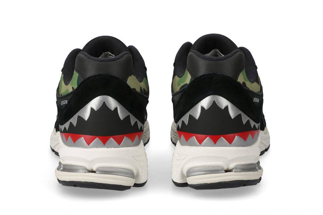 New Balance 2002R x BAPEé¦æ¸¯ç¼å®è©³æéåºï¼BAPEè¿·å½©å ææ³¨ç®ç¾èº« - çé - SSwagger