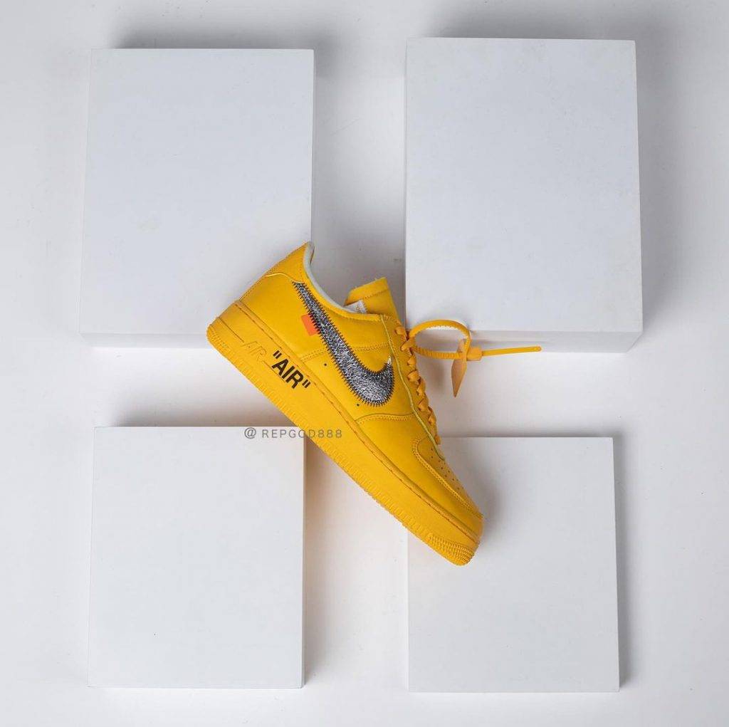 Off-White x Nike Air Force 1「University Gold」