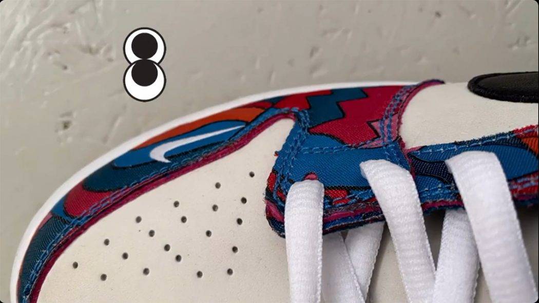 abstract art dunks on feet