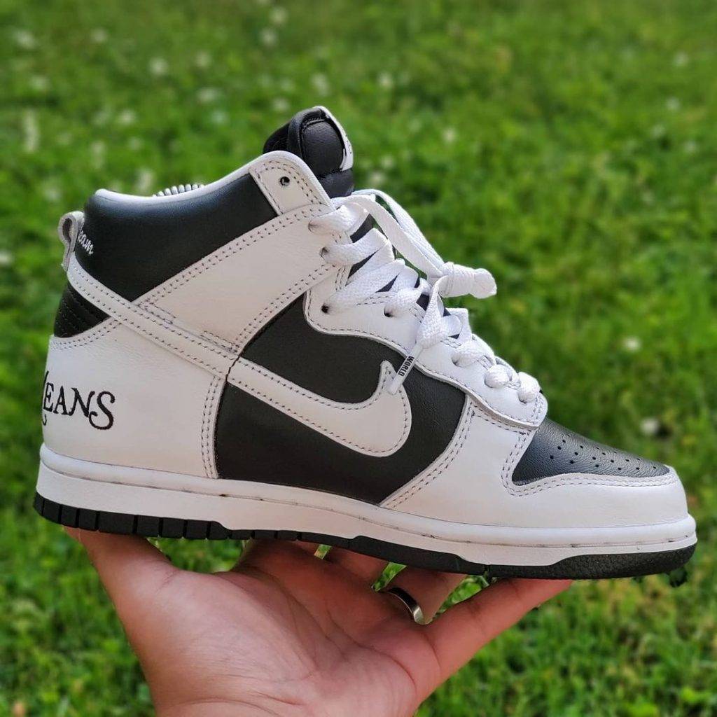 Supreme x Nike SB Dunk Hi "By Any Means" black and white colourway