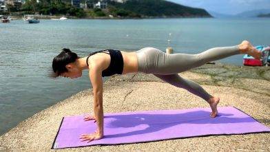 10分鐘減肚腩燒脂瑜伽（超見效） 10 MINUTES HIGHLY EFFECTIVE FAT-BURING CARDIO YOGA WORKOUT