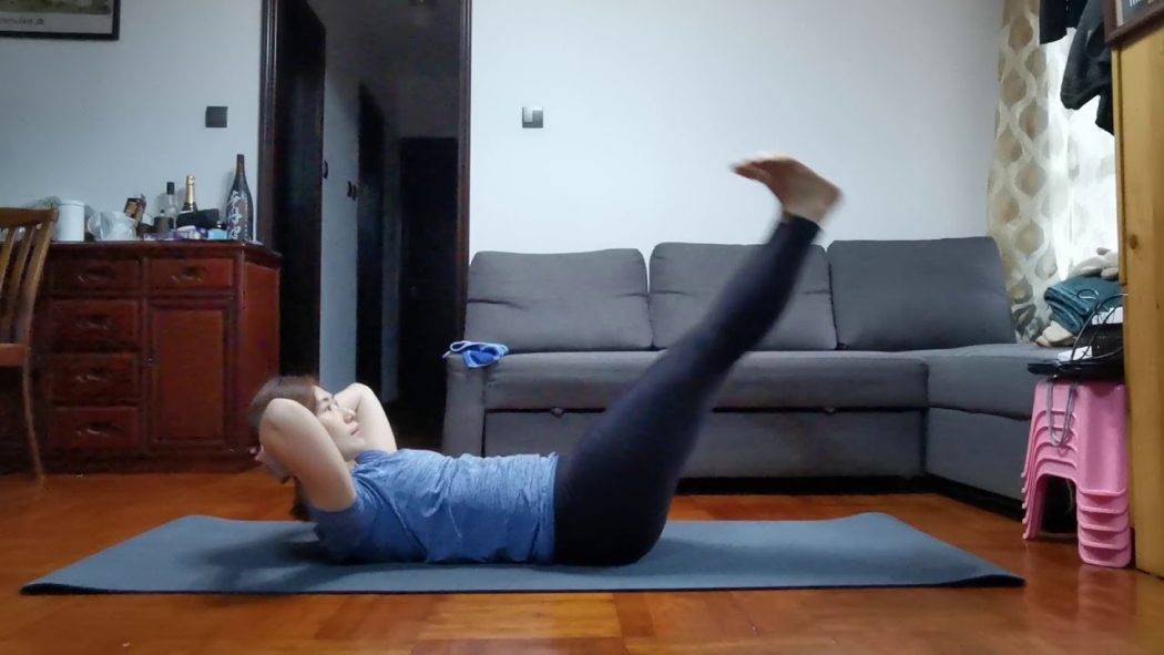 ［宅在家純分享］20分鐘 普拉提 Pilates Total Body home workout