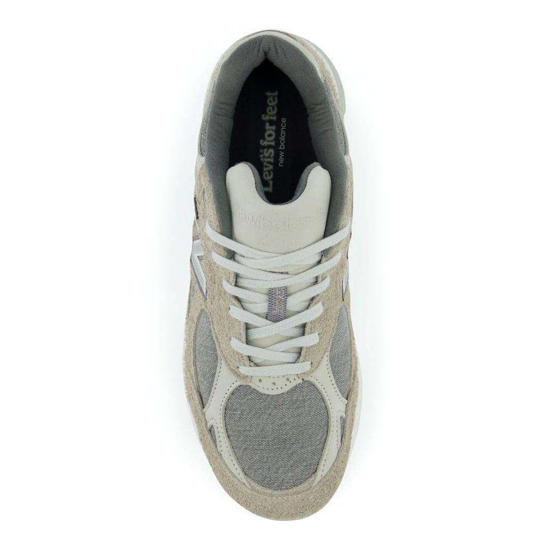 990 v3 levis