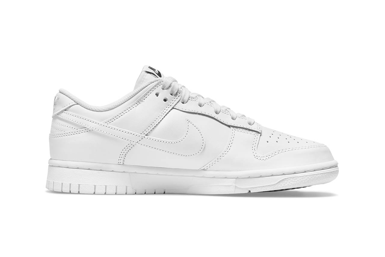 women's dunk low triple white