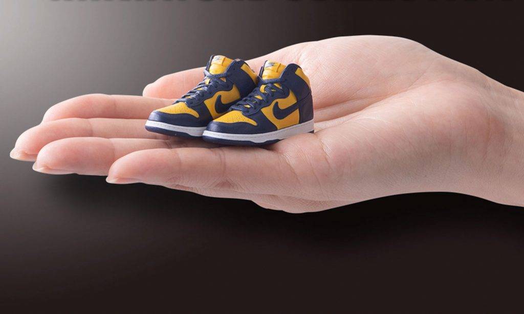Nike Dunk High Miniature 