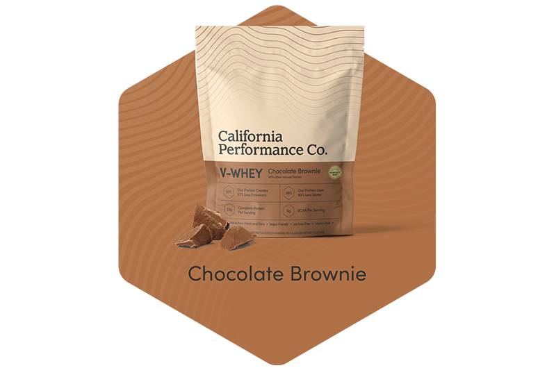 增肌減脂 甜品一向是注重體態人士的大敵，但這款朱古力Brownie味的純素高蛋白粉V-Whey不單有助增加肌肉量，更可以滿足嗜甜的慾望！