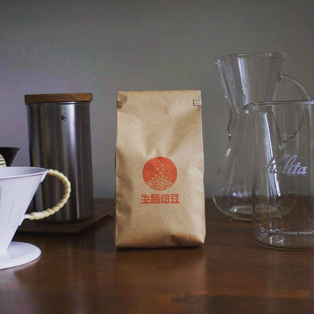 手沖咖啡 本地品牌「生昌焙豆」，提供新鮮自家烘焙咖啡豆，自攜容器購買咖啡都可獲贈量20％！